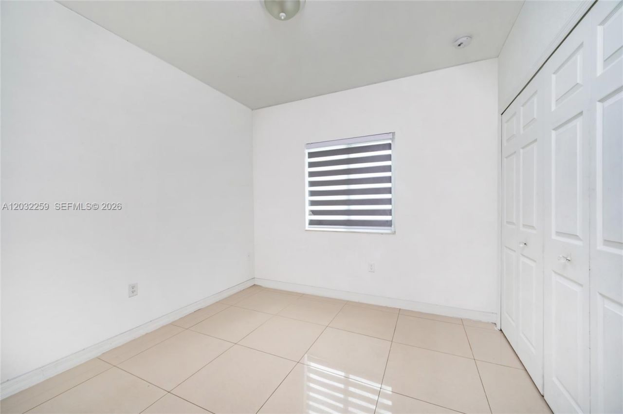 1507 NW 100th St , Miami, FL 33147 Photo