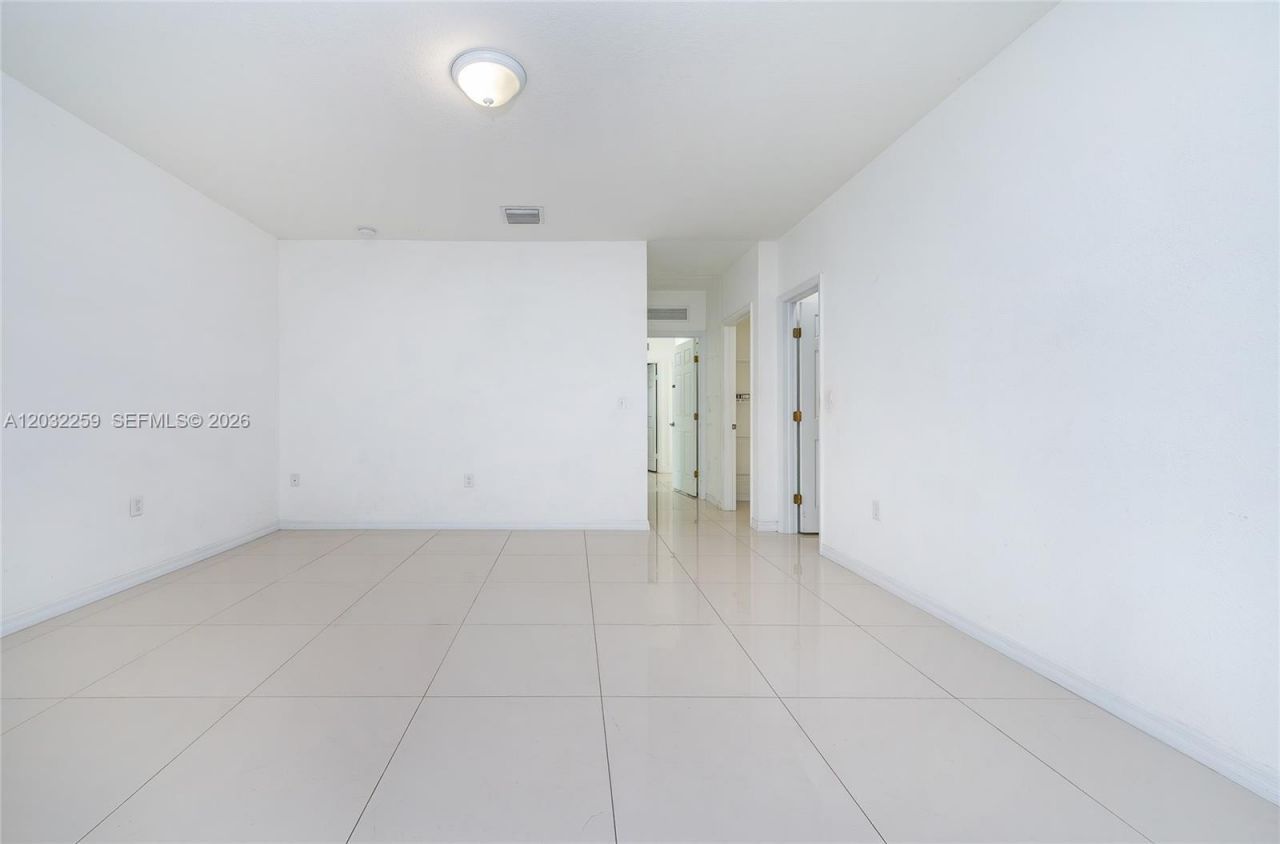 1507 NW 100th St , Miami, FL 33147 Photo