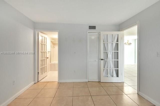 2735 W 52nd St, Unit 402, Hialeah, FL 33016 Photo
