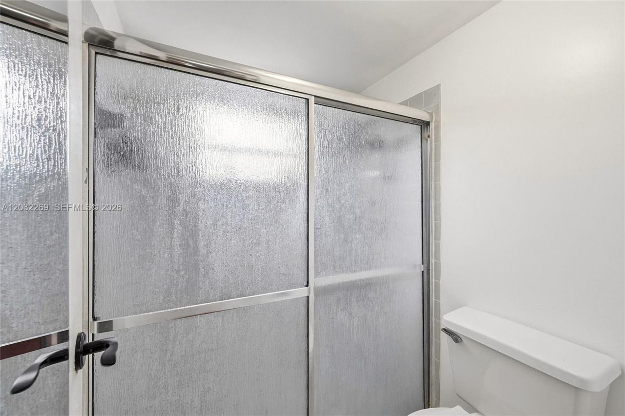 Please Call For Address, Pembroke Pines, FL 33025 Photo
