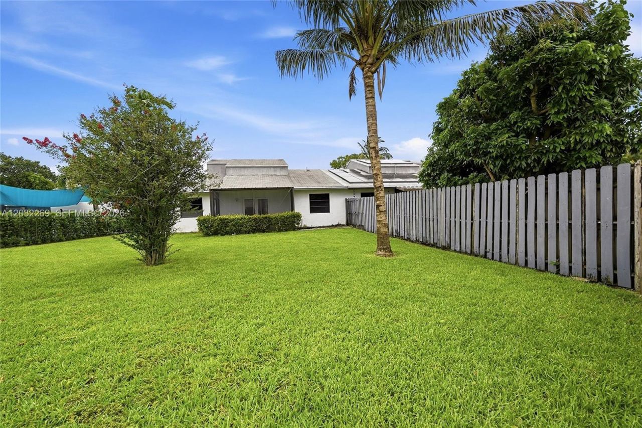 Please Call For Address, Pembroke Pines, FL 33025 Photo