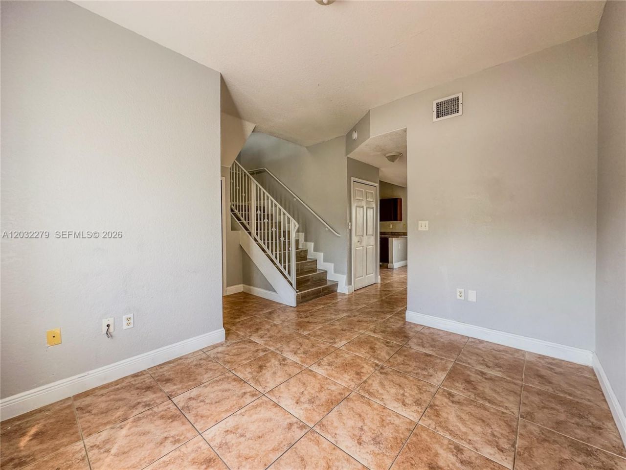 17866 NW 74th Ct , Hialeah, FL 33015 Photo