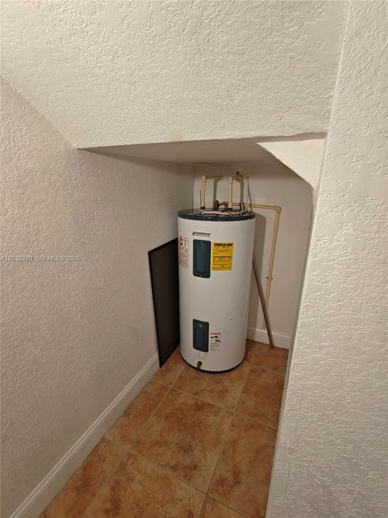 17866 NW 74th Ct , Hialeah, FL 33015 Photo