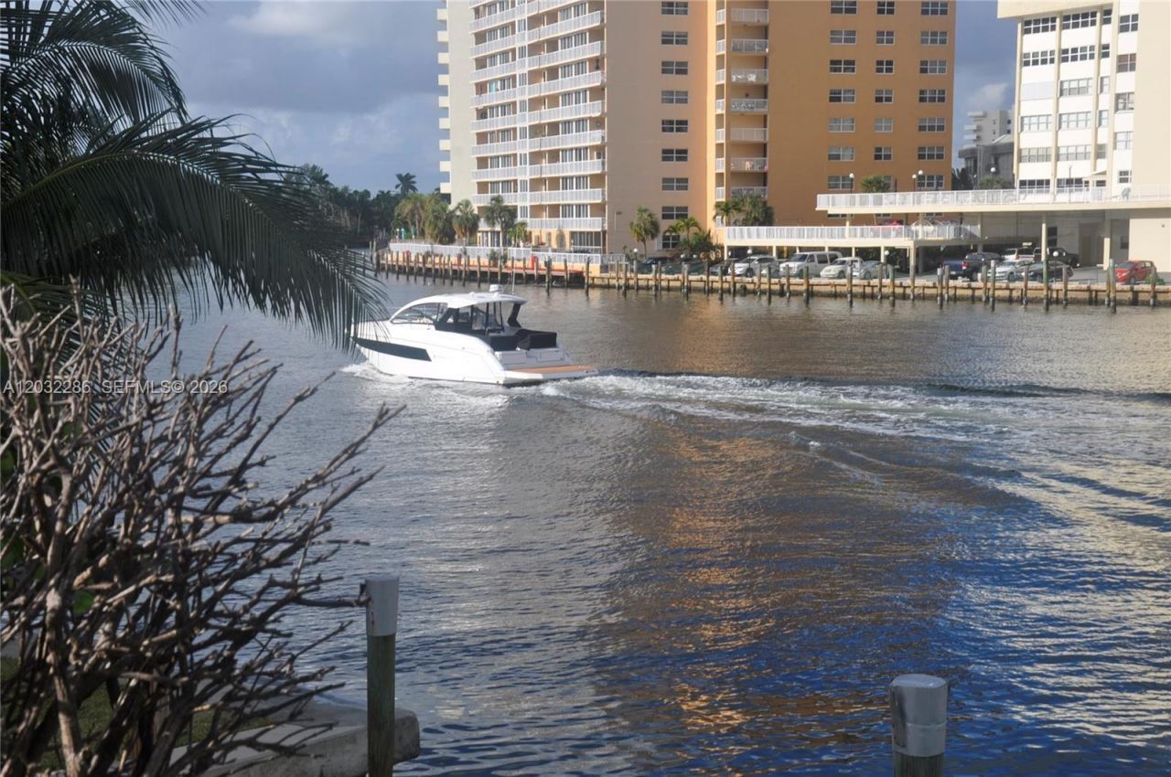 1865 S Ocean Dr , Unit 12E, Hallandale Beach, FL 33009 Photo