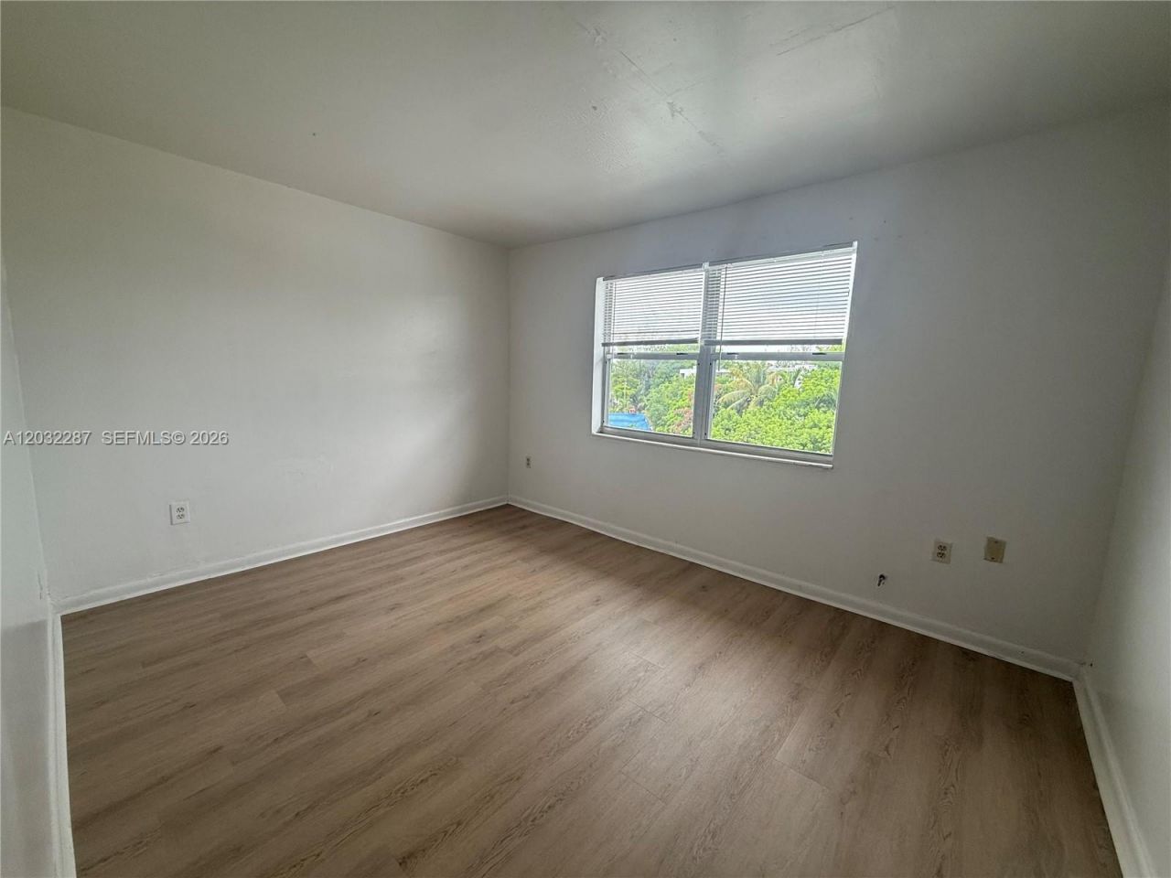 12215 W Dixie Hwy, Unit 306, North Miami, FL 33161 Photo