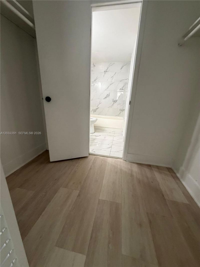 12215 W Dixie Hwy, Unit 206, North Miami, FL 33161 Photo