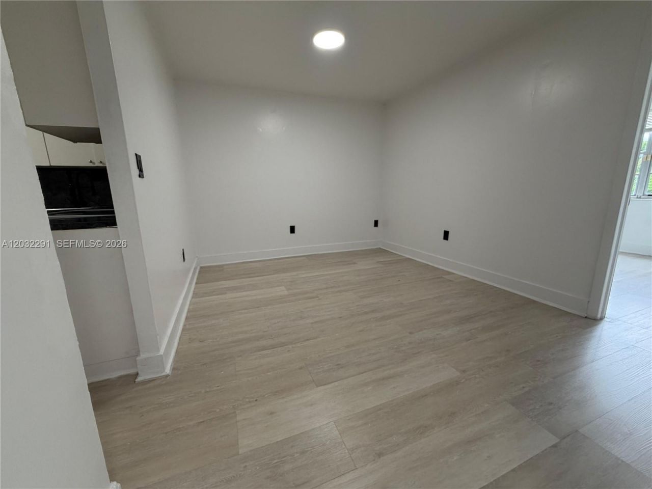 12215 W Dixie Hwy, Unit 206, North Miami, FL 33161 Photo