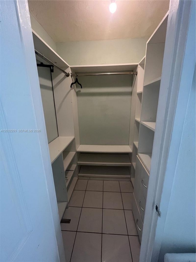 851 Meridian Ave , Unit 44, Miami Beach, FL 33139 Photo