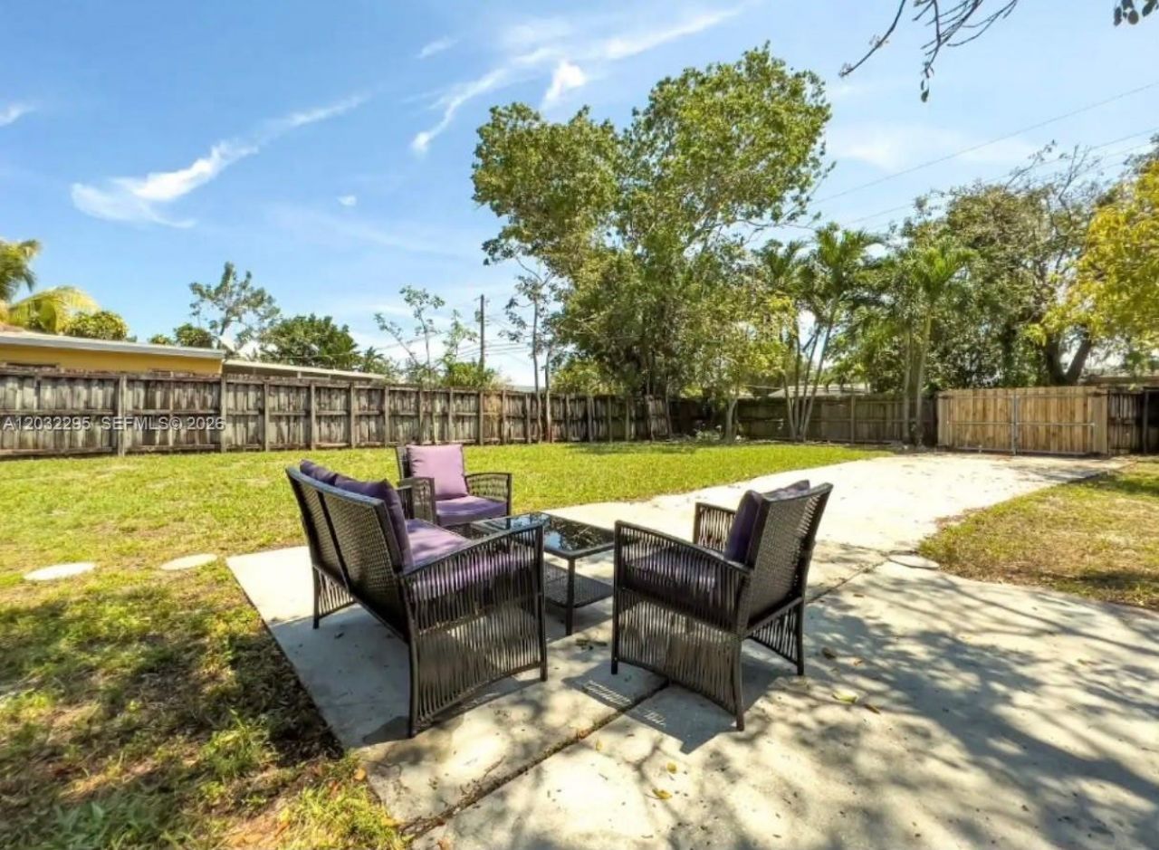 2740 Dewey St, Hollywood, FL 33020 Photo
