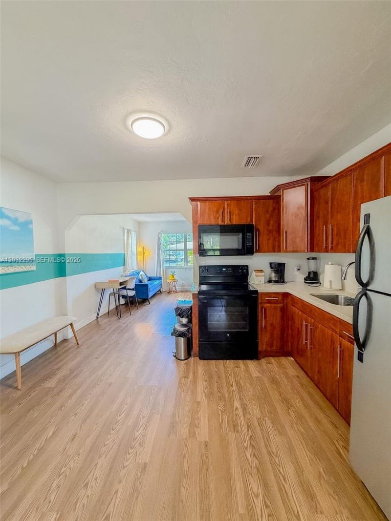 2740 Dewey St, Hollywood, FL 33020 Photo