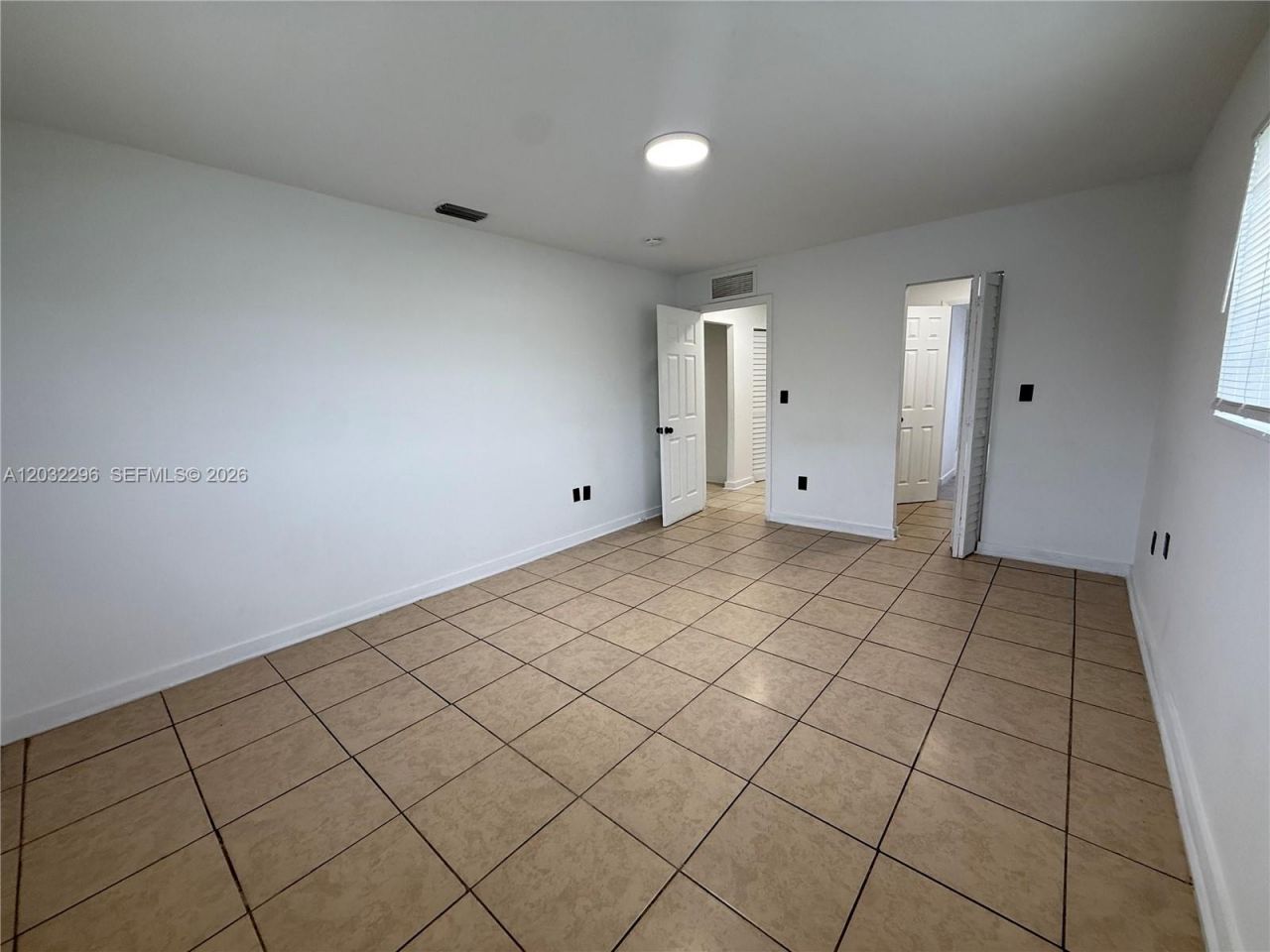 12215 W Dixie Hwy, Unit 107, North Miami, FL 33161 Photo