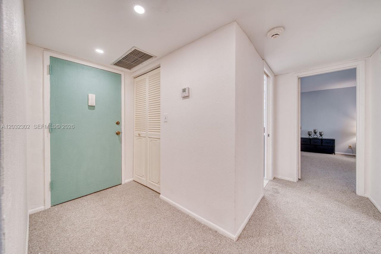 1160 N Federal Hwy , Unit 213, Fort Lauderdale, FL 33304 Photo