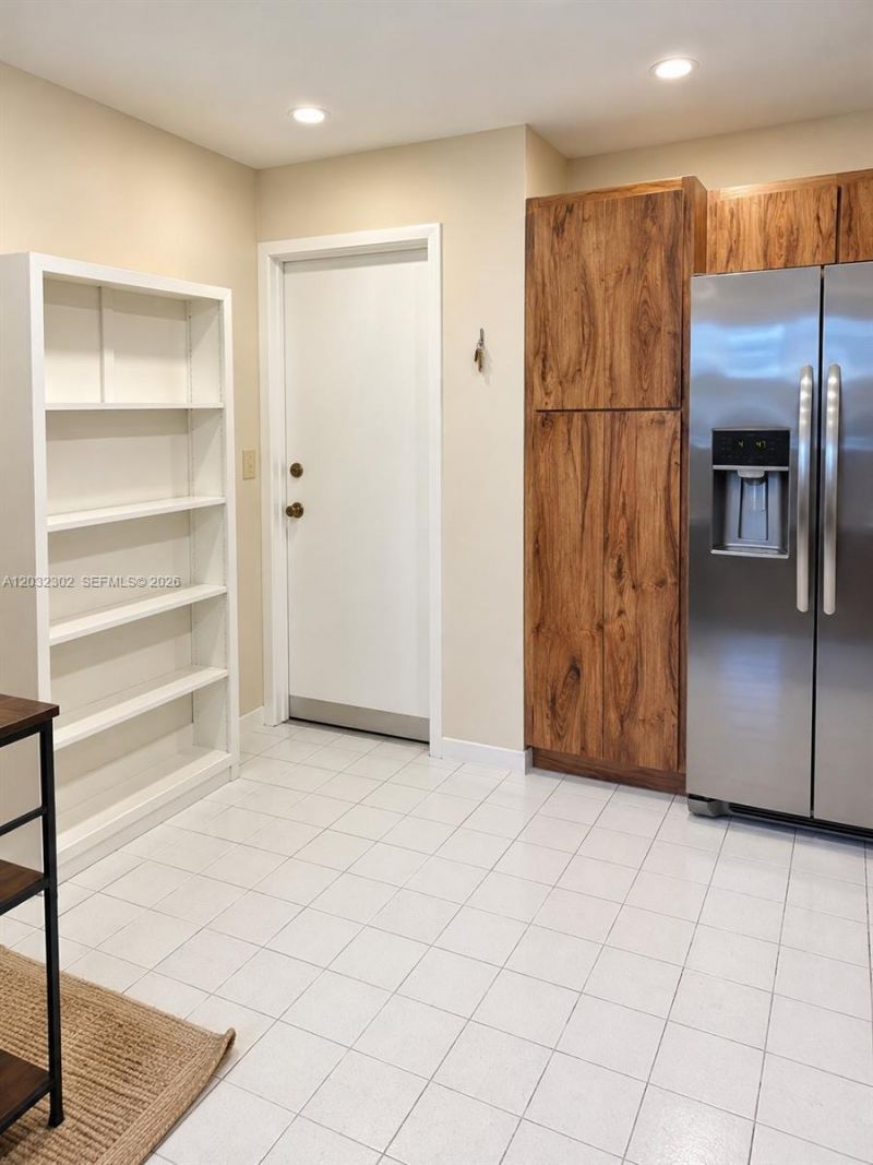 1160 N Federal Hwy, Unit 213, Fort Lauderdale, FL 33304 Photo