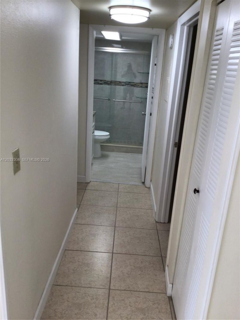 10975 SW 107th St , Unit 302, Miami, FL 33176 Photo