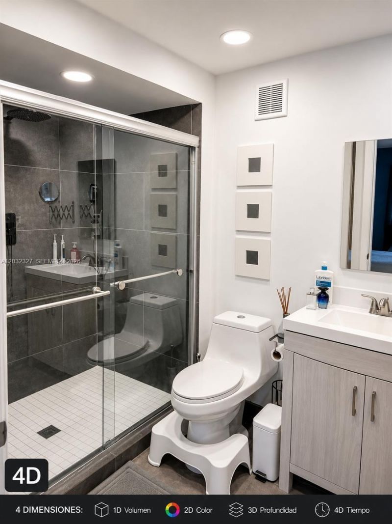 9241 Sunrise Lakes Blvd , Unit 109, Sunrise, FL 33322 Photo