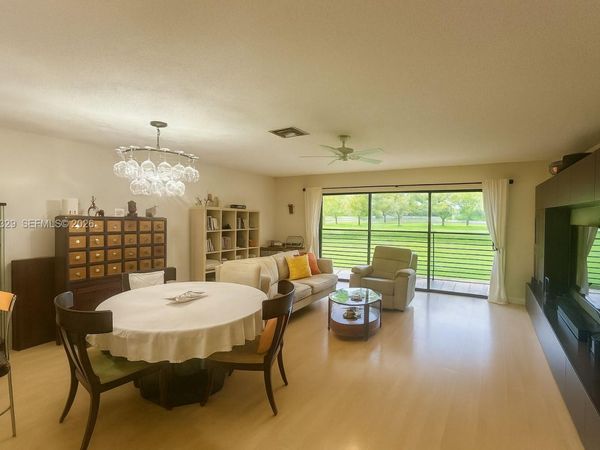 125 S Laurel Dr , Unit 506, Margate, FL 33063