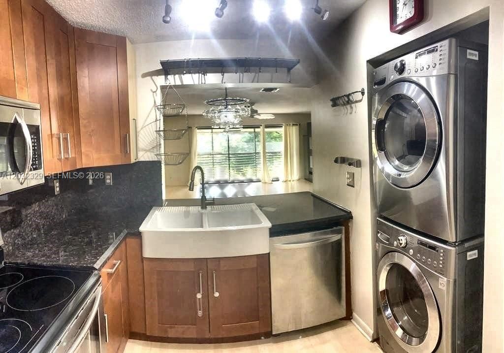 125 S Laurel Dr , Unit 506, Margate, FL 33063 Photo