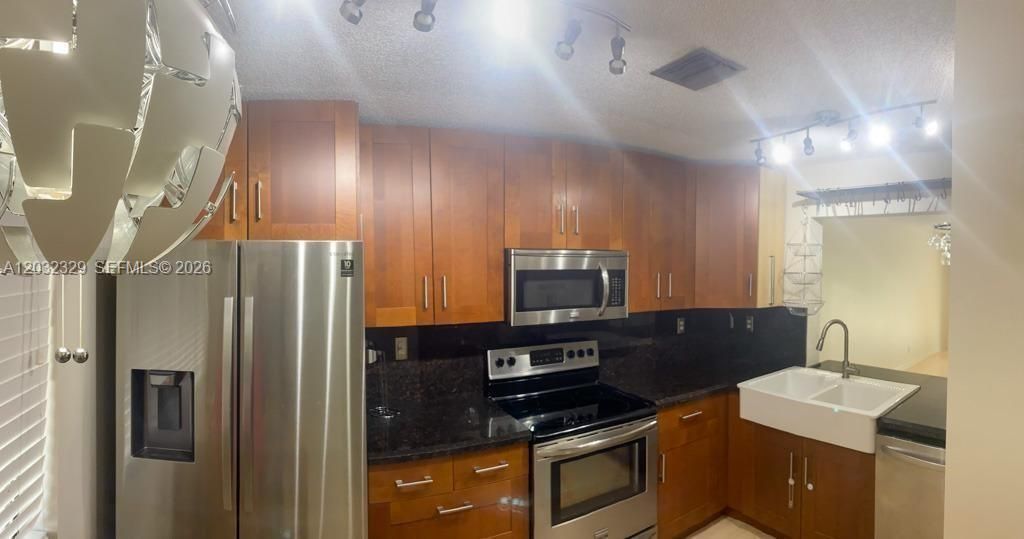 125 S Laurel Dr , Unit 506, Margate, FL 33063 Photo