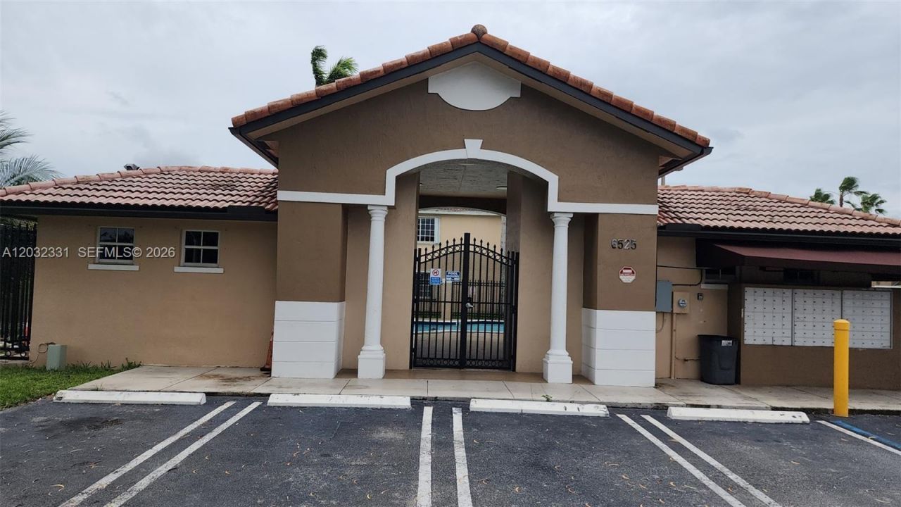 6416 SW 131st Path , Unit 1705, Miami, FL 33183 Photo
