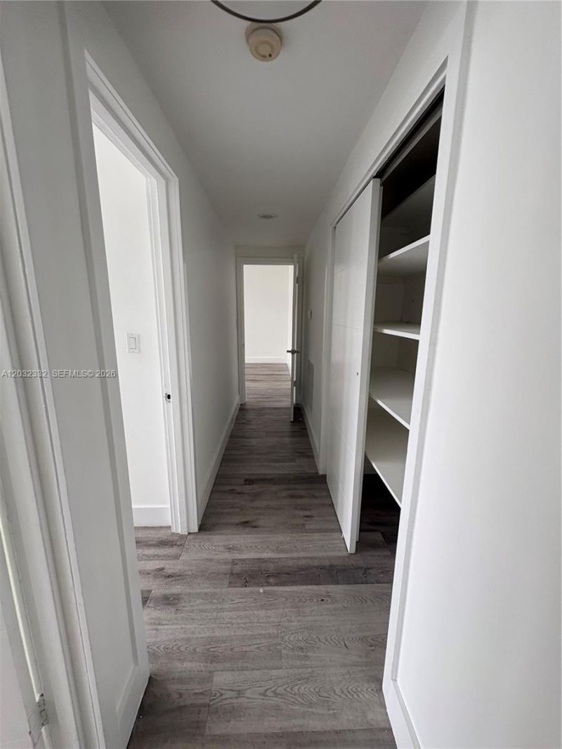 7545 E Treasure Dr , Unit 9H, North Bay Village, FL 33141 Photo