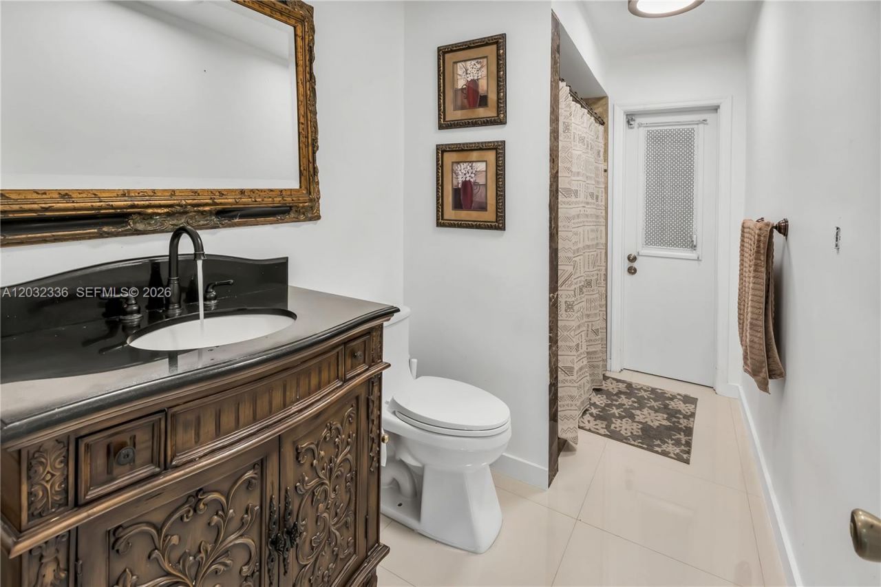 1701 NW 106th Ave , Pembroke Pines, FL 33026 Photo