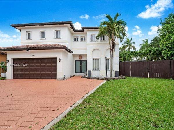 4147 NE 30th St, Homestead, FL 33033