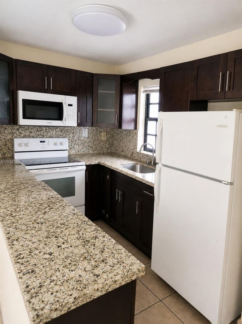 11789 SW 18th St, Unit 2-30, Miami, FL 33175 Photo