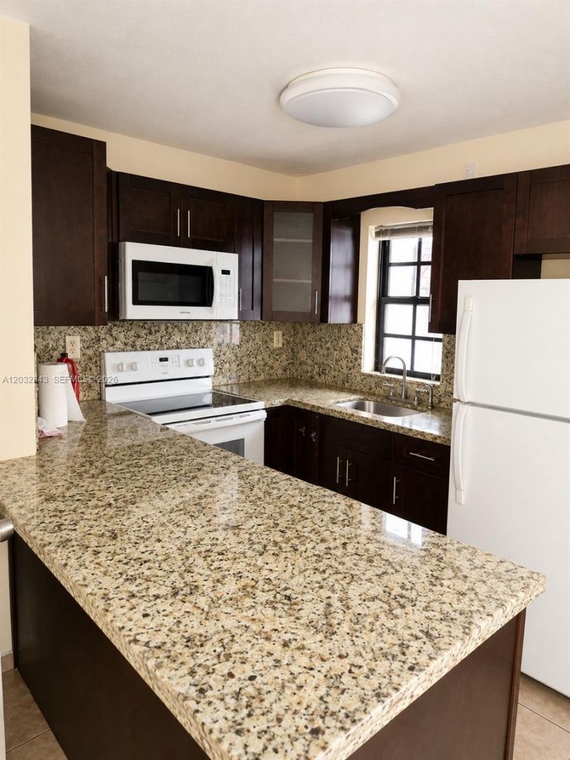 11789 SW 18th St, Unit 2-30, Miami, FL 33175 Photo