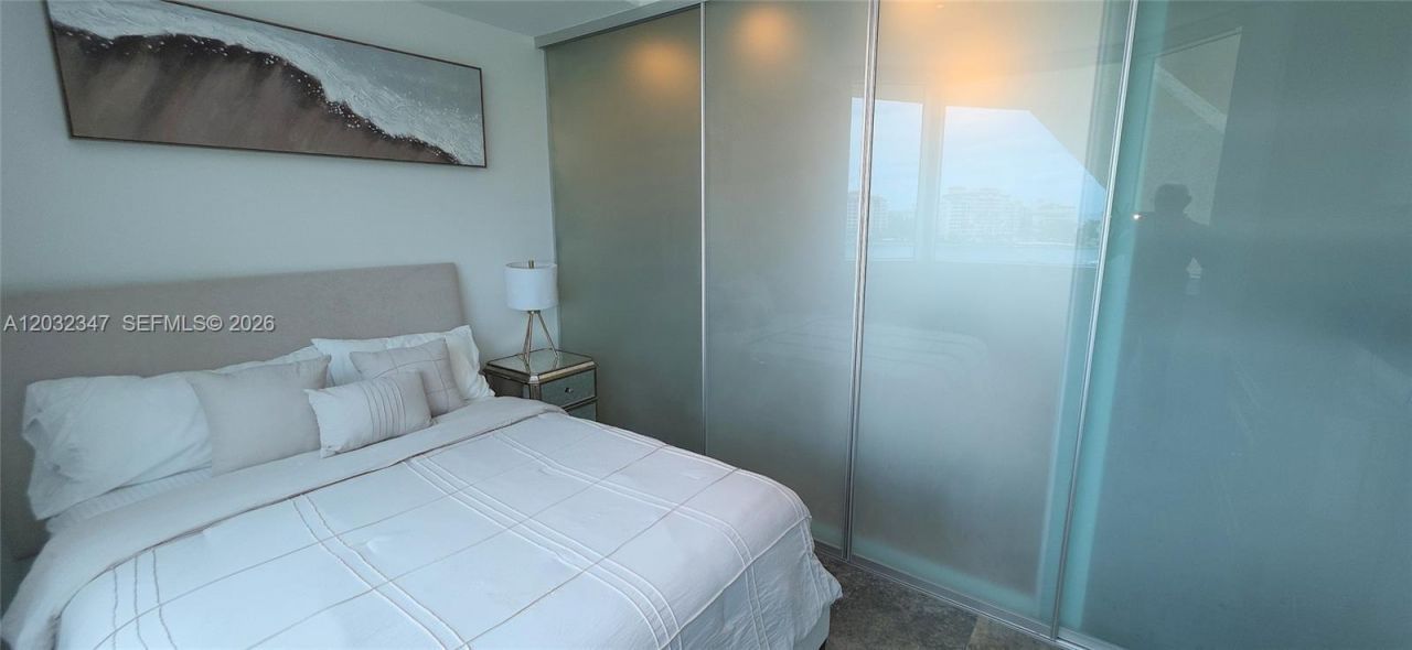 300 S Pointe Dr, Unit 908, Miami Beach, FL 33139 Photo