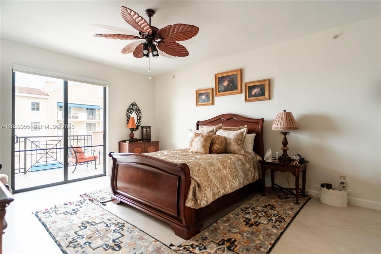 8390 SW 72nd Ave, Unit 707, Miami, FL 33143 Photo