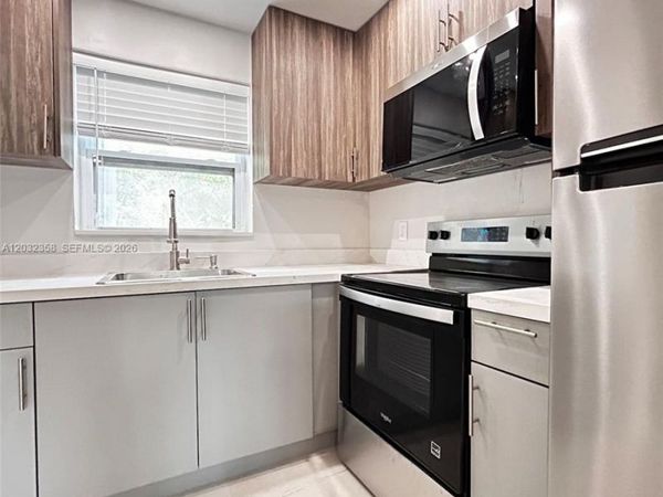 1301 N 12th Ct , Unit 10A, Hollywood, FL 33019