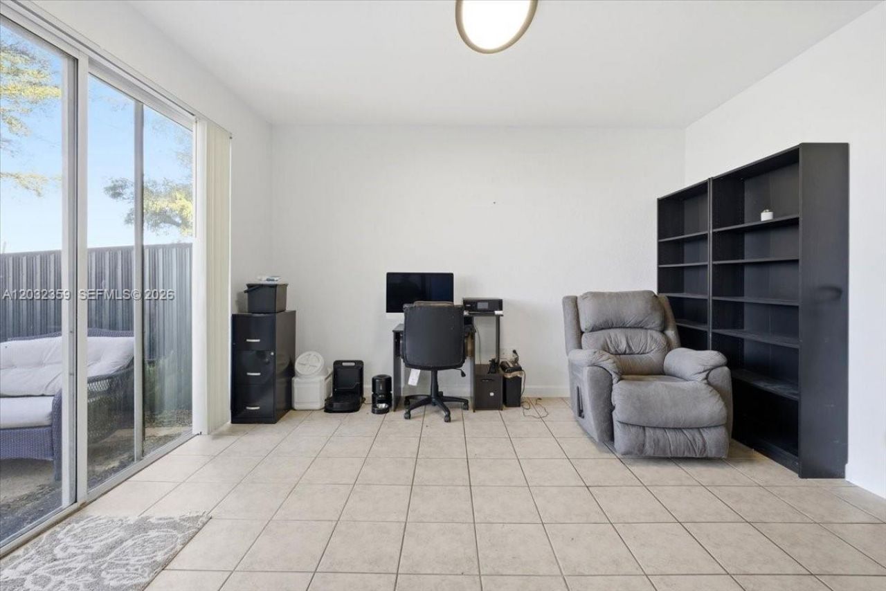 15369 SW 8th Ln , Miami, FL 33194 Photo