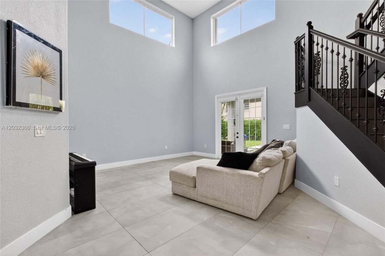 2167 SW 176th Ter, Miramar, FL 33029 Photo