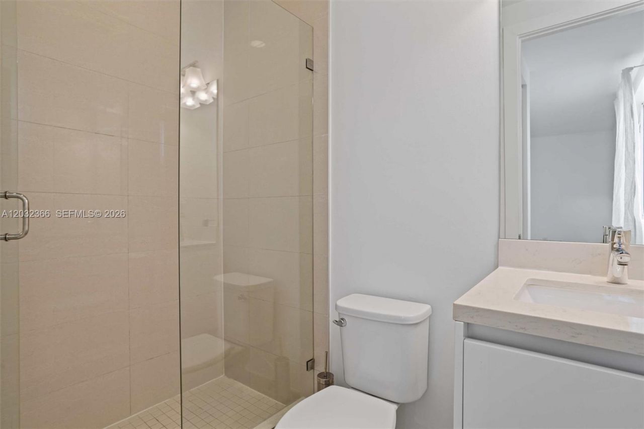 10296 NW 74th Terrace , Doral, FL 33178 Photo