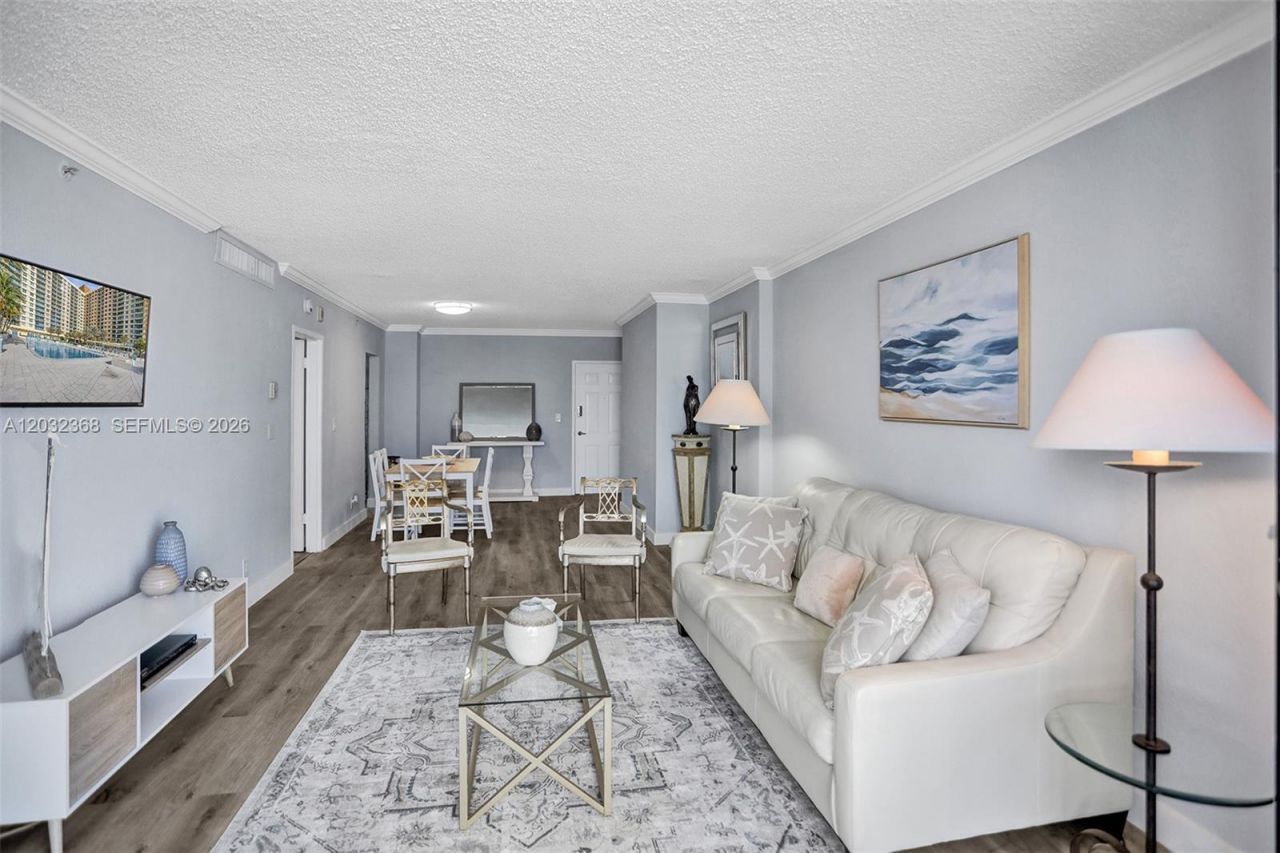2501 S Ocean Dr , Unit 302, Hollywood, FL 33019 Photo