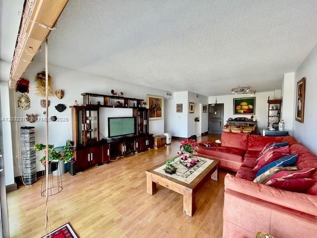 500 Bayview Dr, Unit 1923, Sunny Isles Beach, FL 33160 Photo