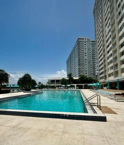 500 Bayview Dr, Unit 1923, Sunny Isles Beach, FL 33160 Photo