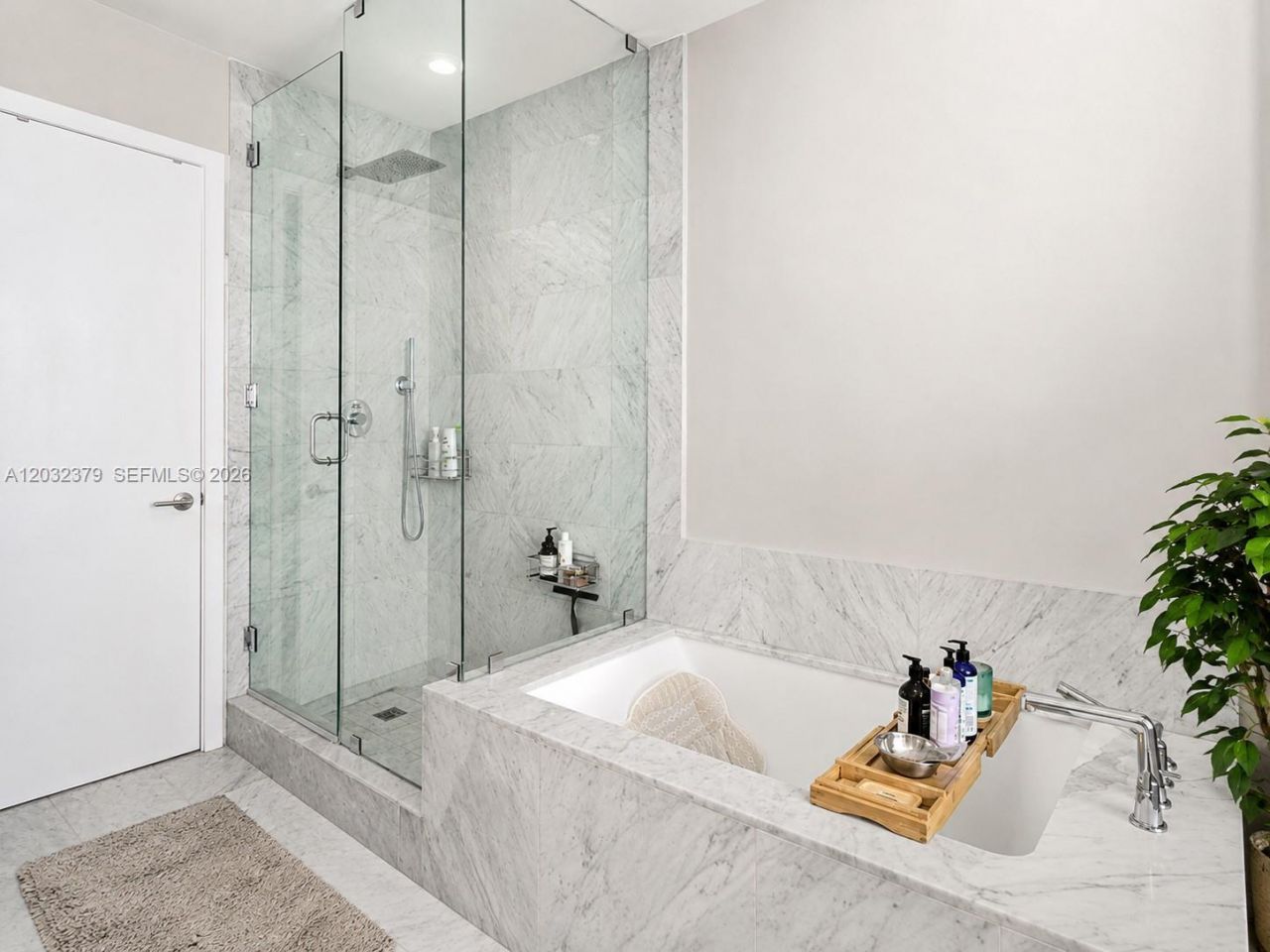 480 NE 31st St , Unit 3705, Miami, FL 33137 Photo