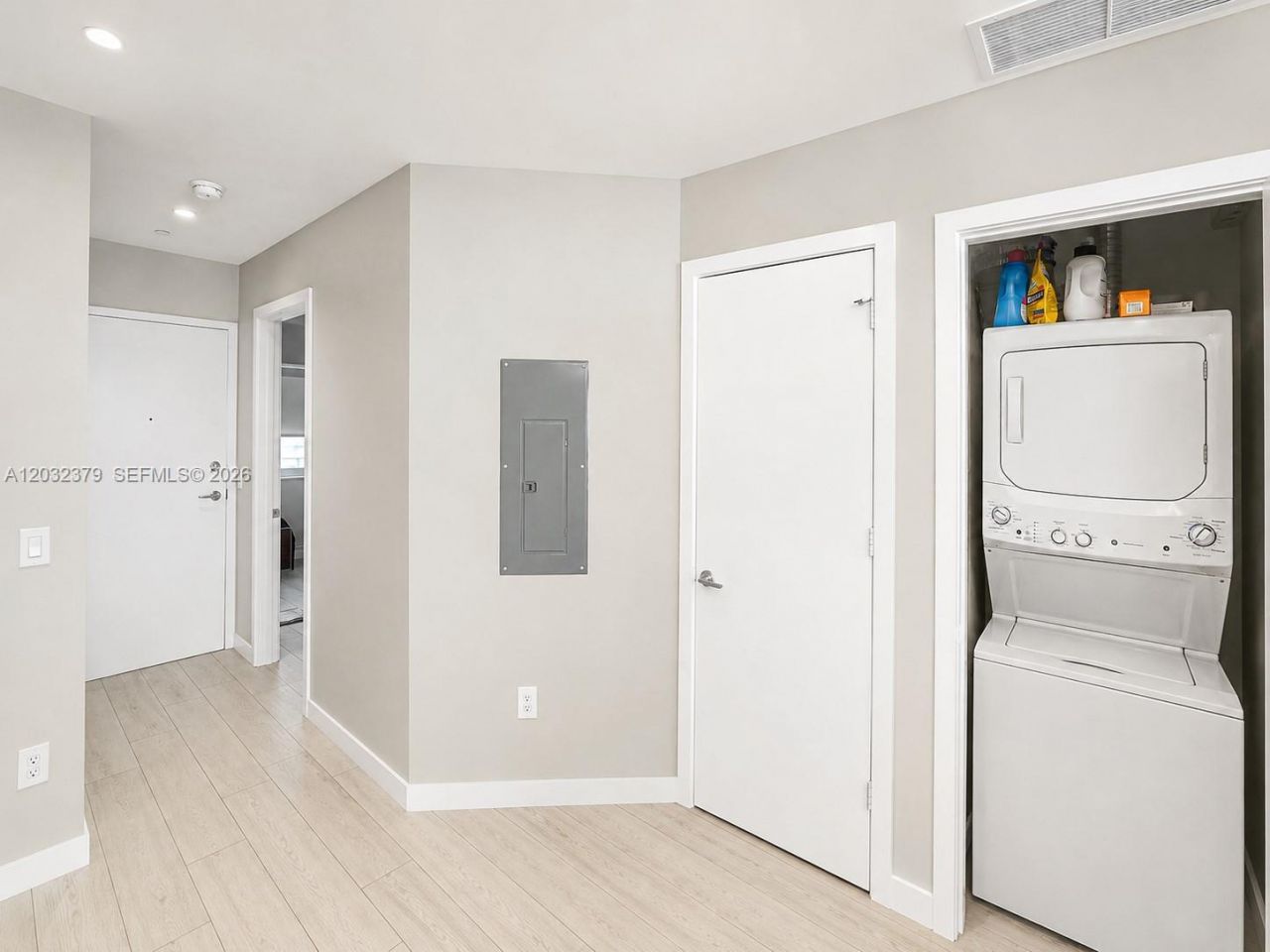 480 NE 31st St , Unit 3705, Miami, FL 33137 Photo