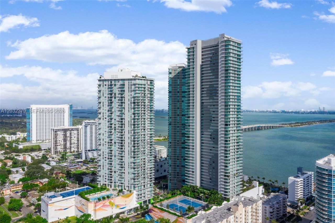 480 NE 31st St , Unit 3705, Miami, FL 33137 Photo