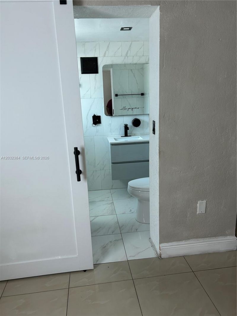 633 E 22nd St , Hialeah, FL 33013 Photo