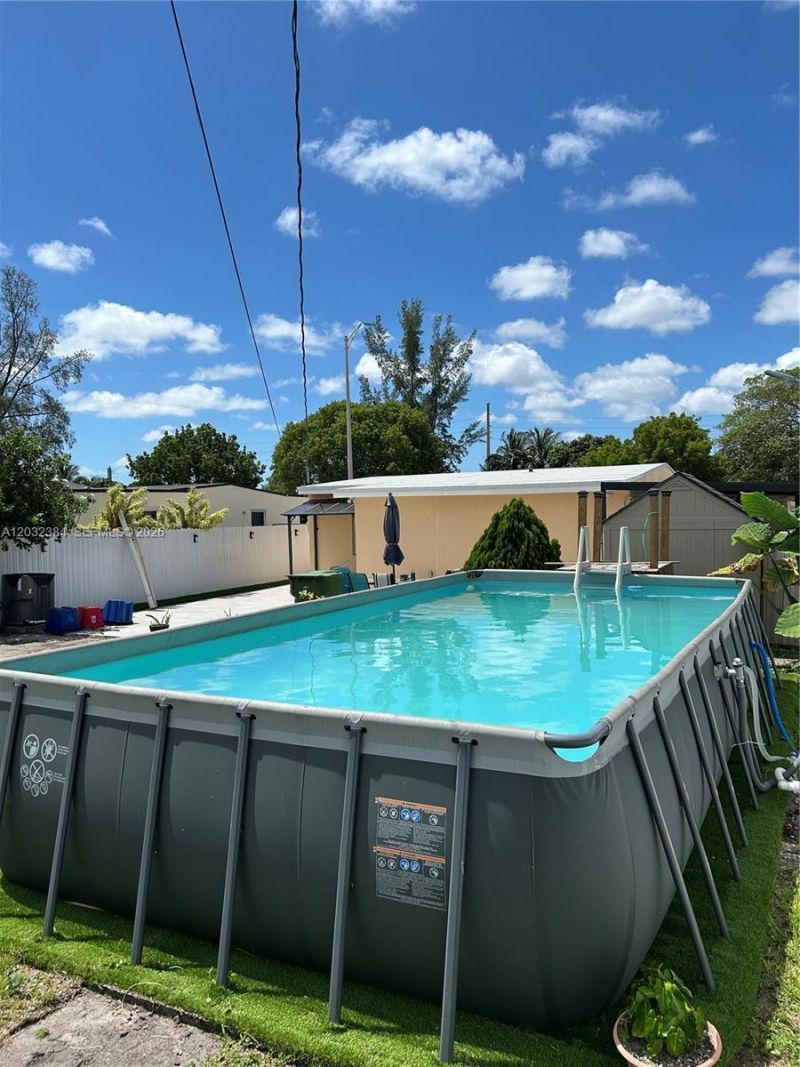 633 E 22nd St , Hialeah, FL 33013 Photo