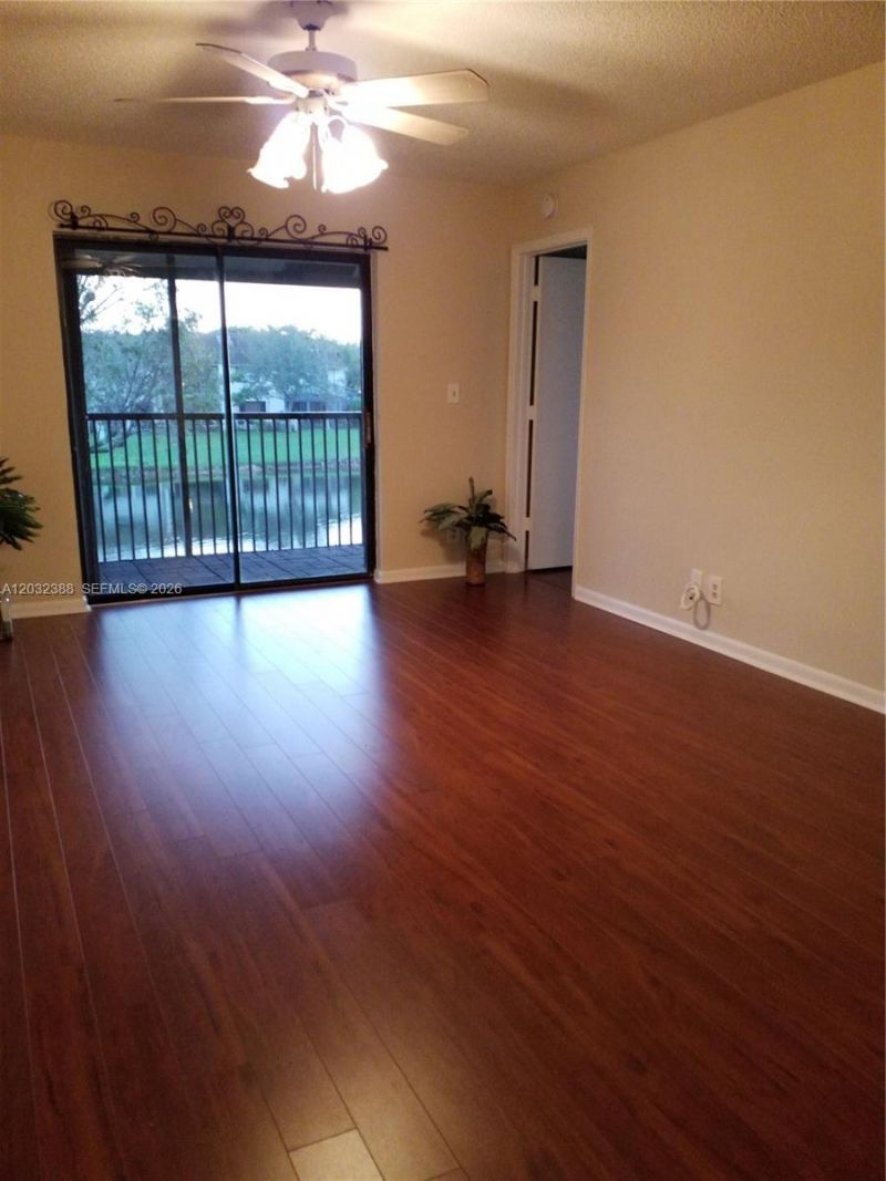 9982 Nob Hill Ct , Unit 9982, Sunrise, FL 33351 Photo