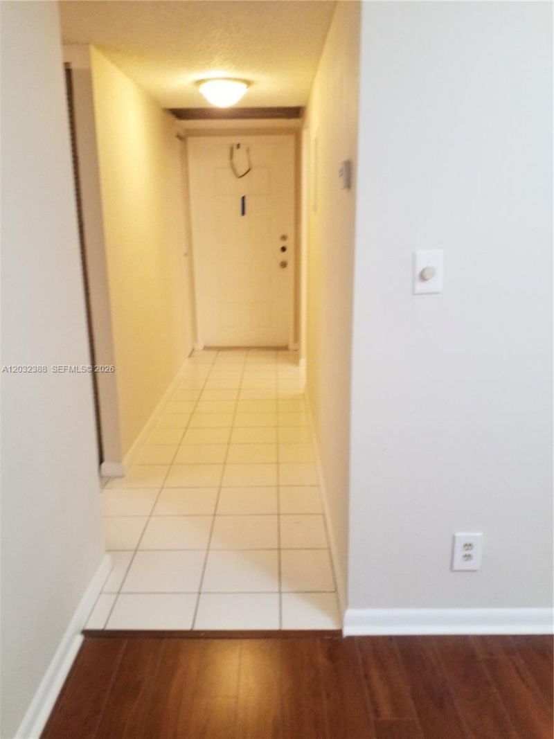 9982 Nob Hill Ct , Unit 9982, Sunrise, FL 33351 Photo