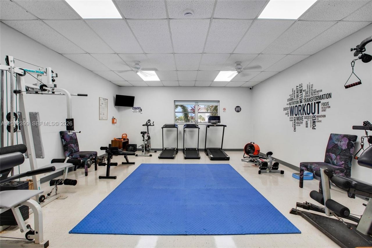 5300 Washington St , Unit O224, Hollywood, FL 33021 Photo