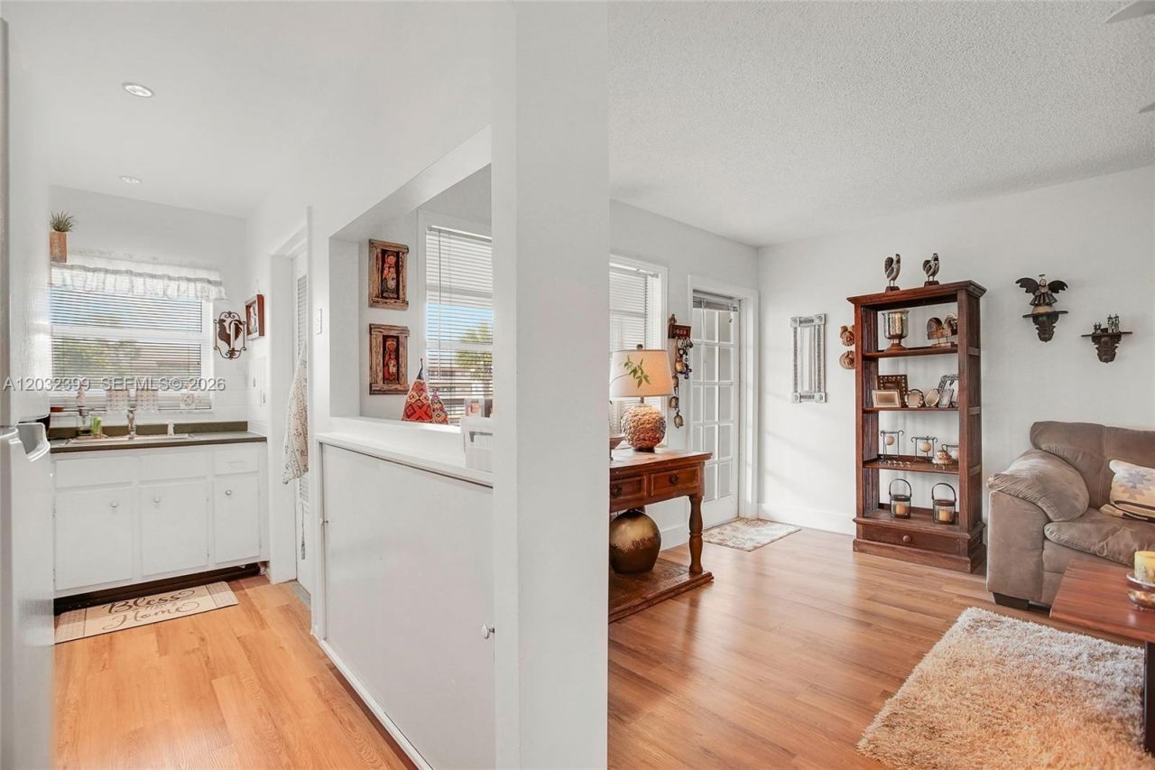 5300 Washington St , Unit O224, Hollywood, FL 33021 Photo