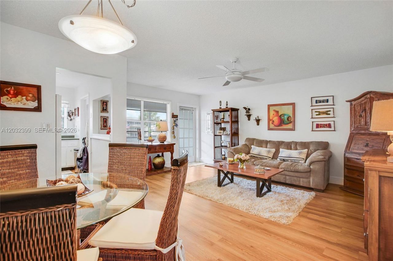5300 Washington St , Unit O224, Hollywood, FL 33021 Photo