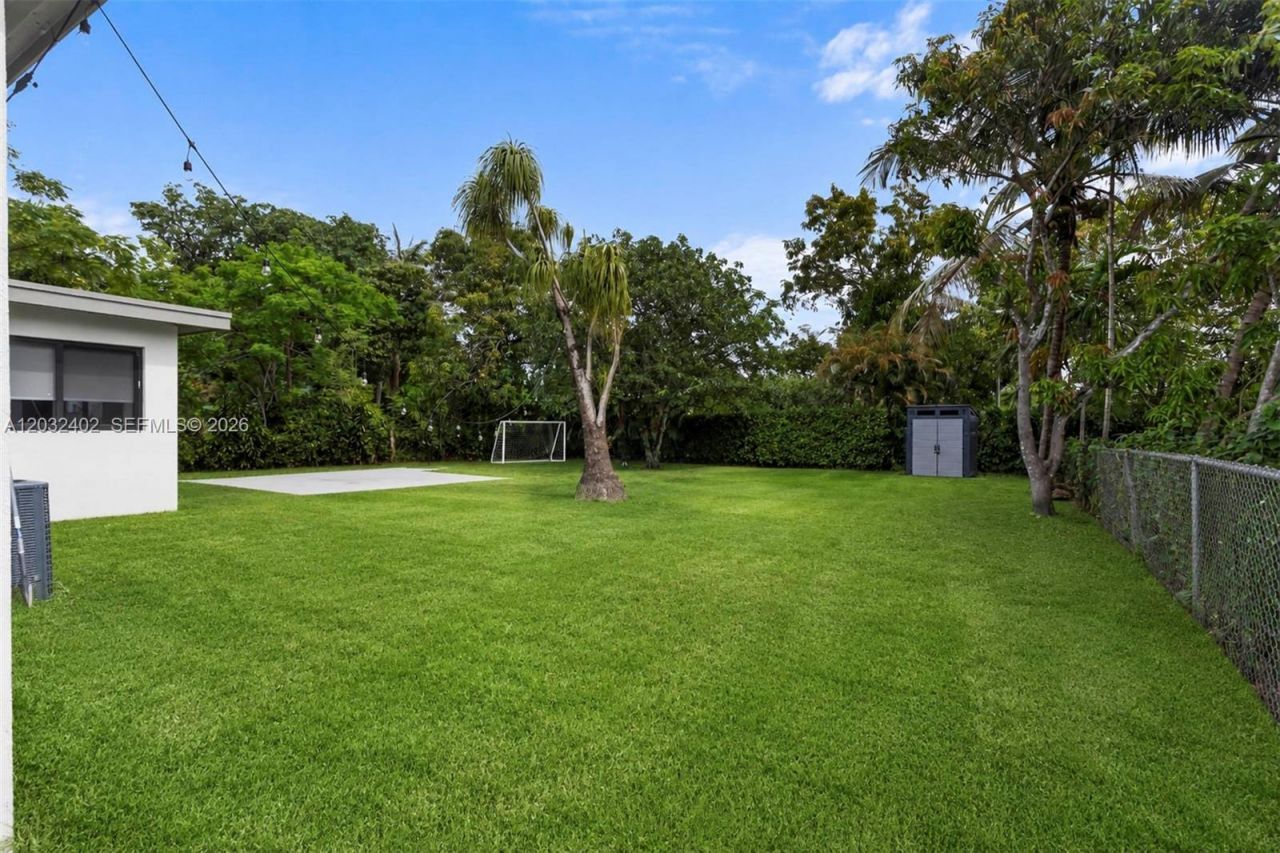 151 NW 146th St , Unit 151, Miami, FL 33168 Photo
