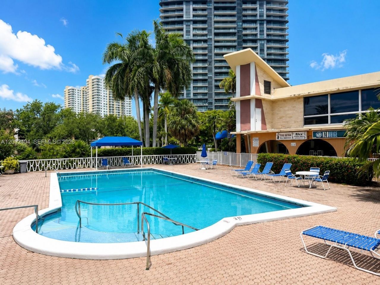 26 Diplomat Pkwy , Unit 2325, Hallandale Beach, FL 33009 Photo
