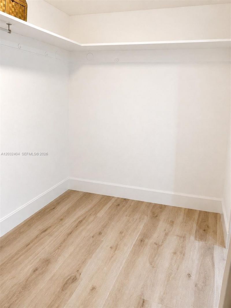 26 Diplomat Pkwy , Unit 2325, Hallandale Beach, FL 33009 Photo